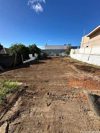 0.12 Acres of Mixed-Use Land for Sale in Honolulu, Hawaii