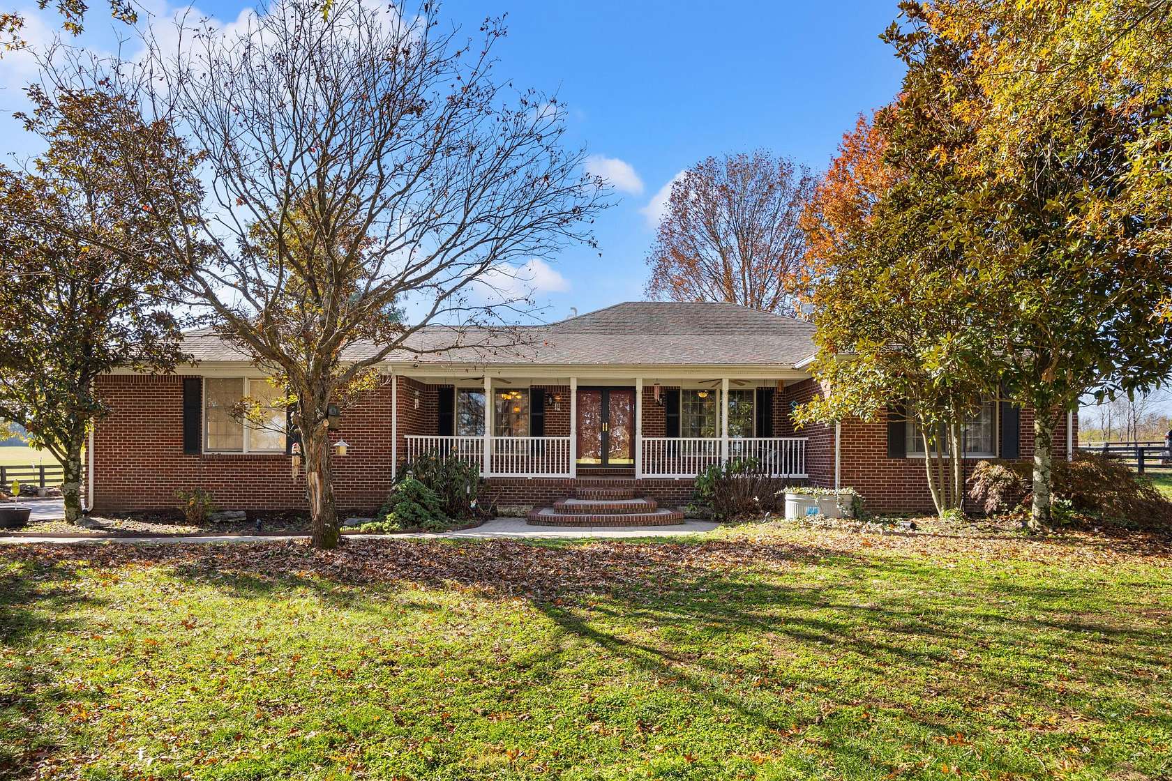 5.86 Acres of Land with Home for Sale in Nicholasville, Kentucky