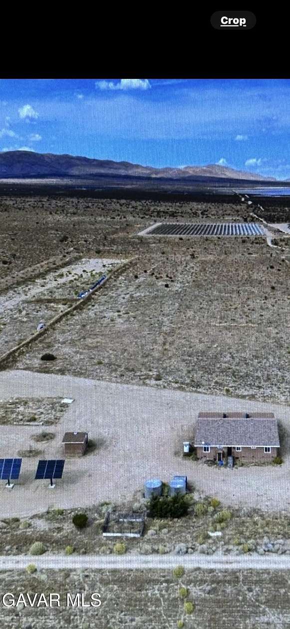 Improved Residential Land for Lease in Rosamond, California