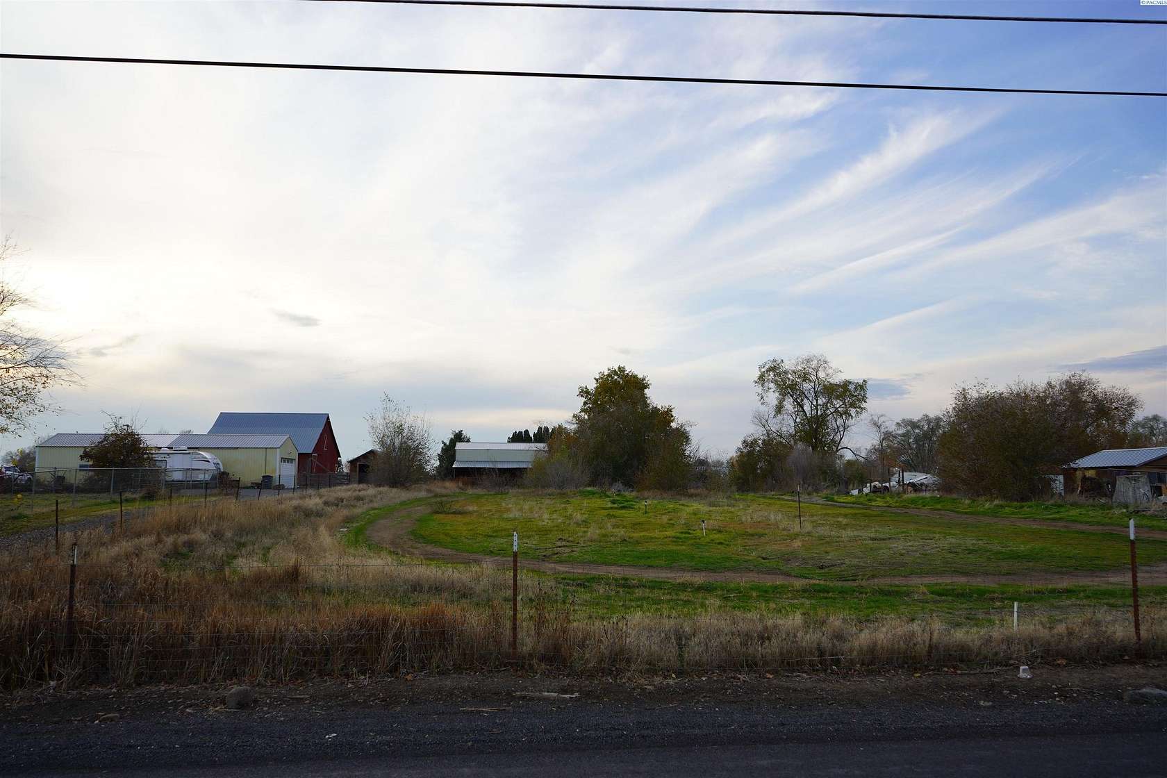 1 Acre of Residential Land for Sale in Prosser, Washington