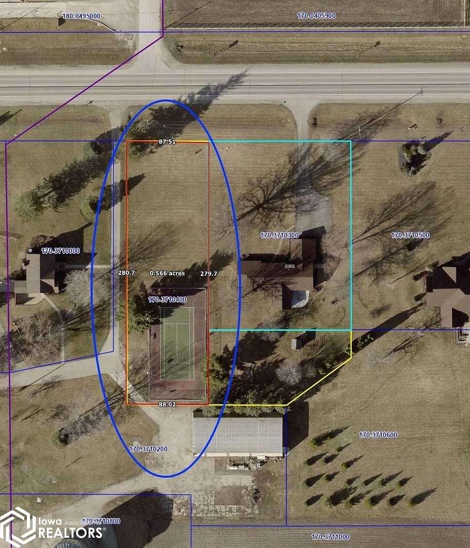 0.56 Acres of Residential Land for Sale in Grinnell, Iowa