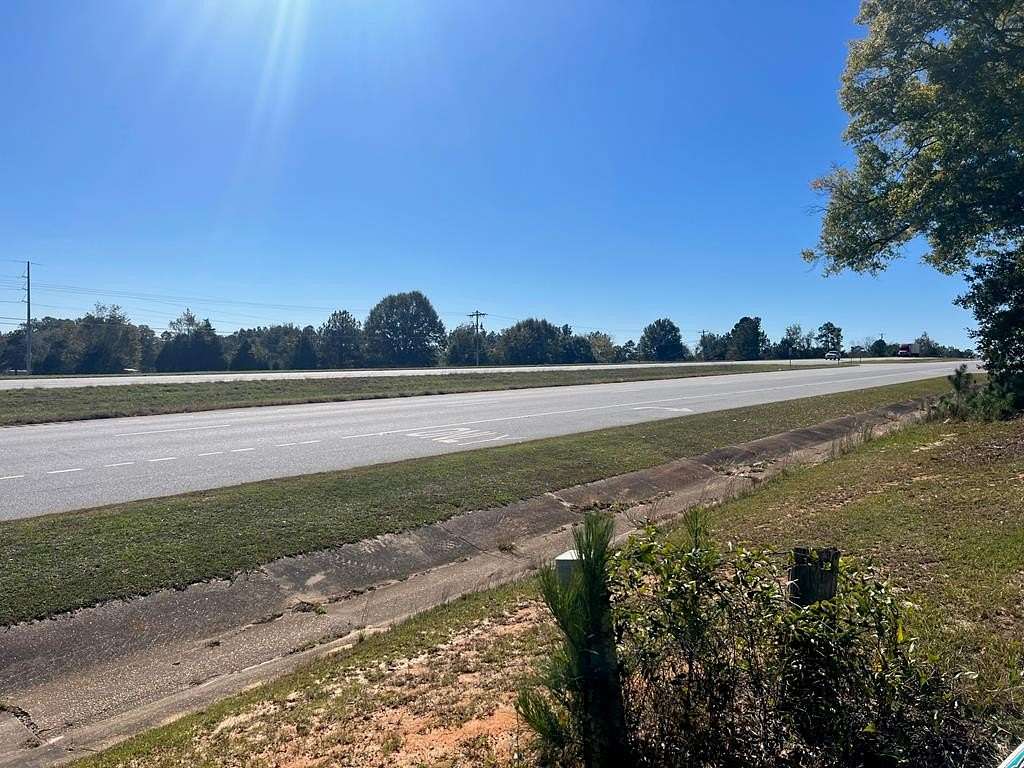 3 Acres of Land for Sale in Eufaula, Alabama