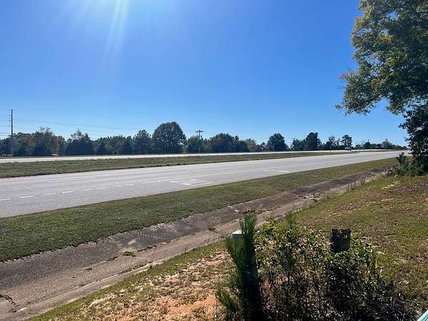 3 Acres of Land for Sale in Eufaula, Alabama