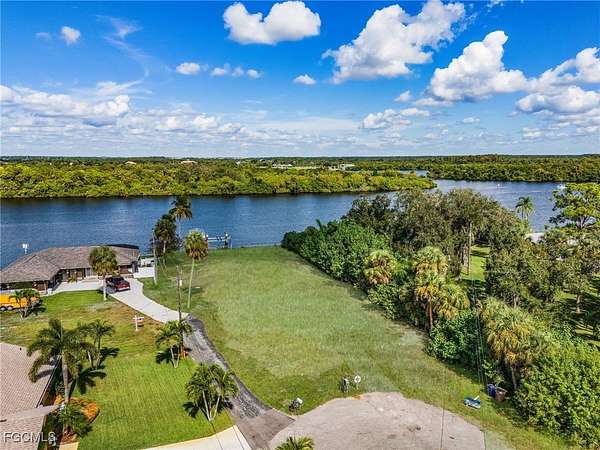 0.4 Acres of Residential Land for Sale in Fort Myers, Florida