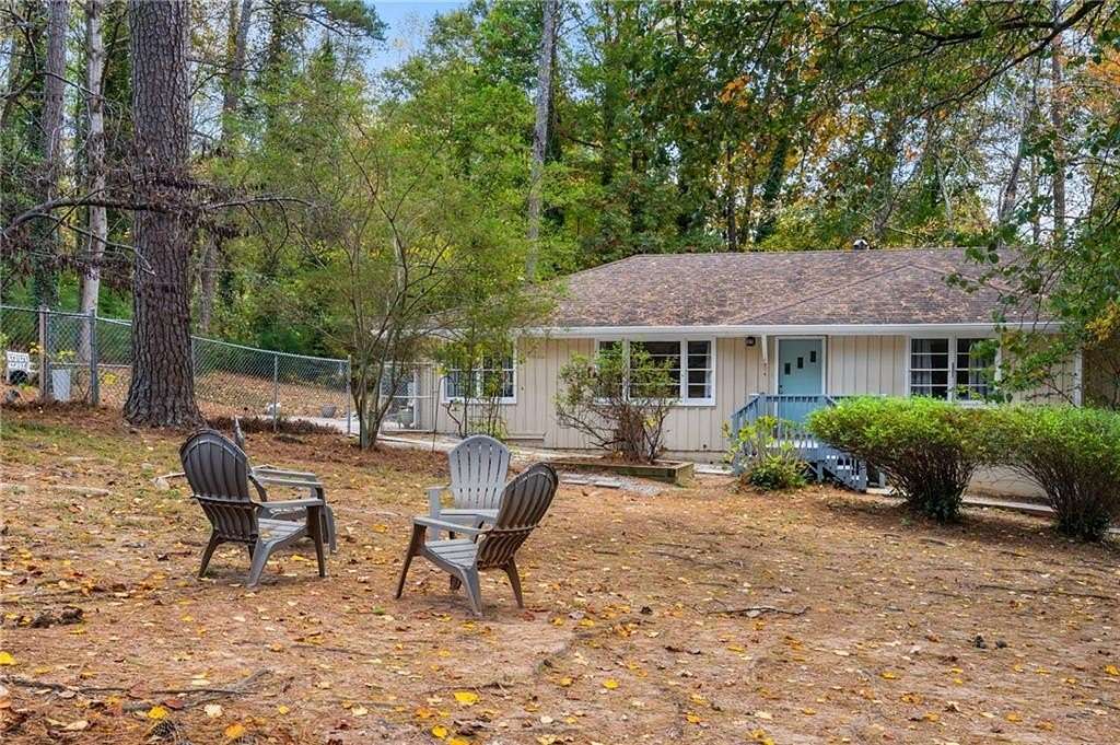 1.7 Acres of Residential Land with Home for Sale in Mableton, Georgia