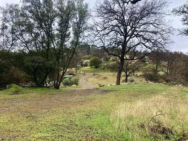 80 Acres of Land for Sale in Mariposa, California