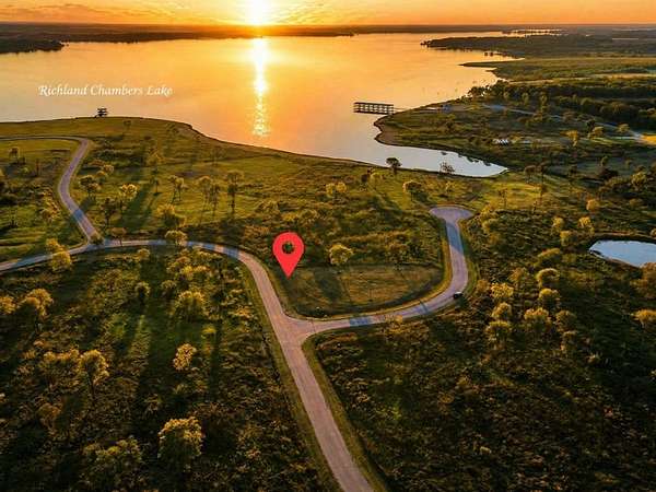 1.45 Acres of Residential Land for Sale in Kerens, Texas