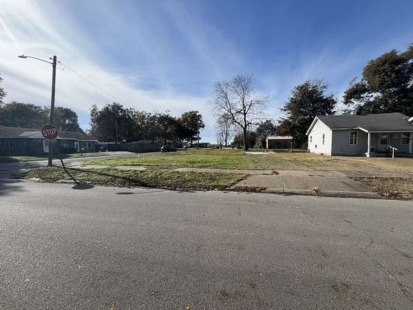 0.21 Acres of Residential Land for Sale in Caruthersville, Missouri