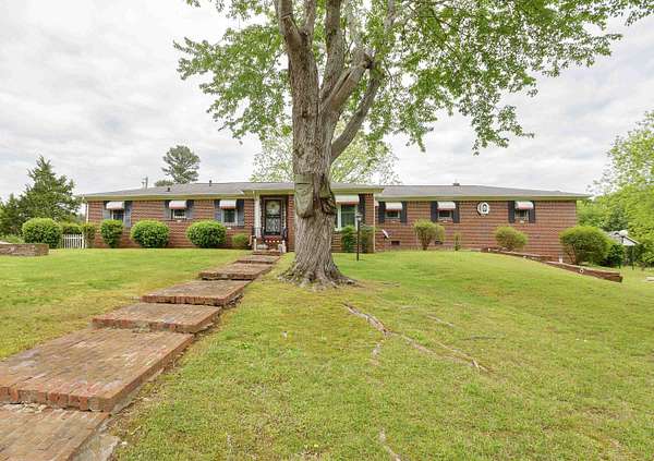 2 Acres of Residential Land with Home for Sale in Cherokee, Alabama