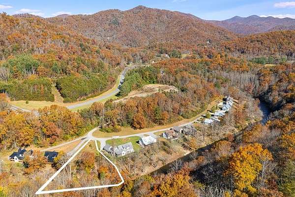 1.14 Acres of Residential Land for Sale in Cullowhee, North Carolina