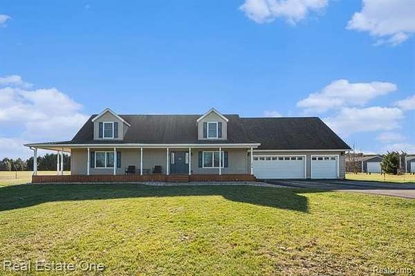 3 Acres of Residential Land with Home for Sale in Manchester, Michigan