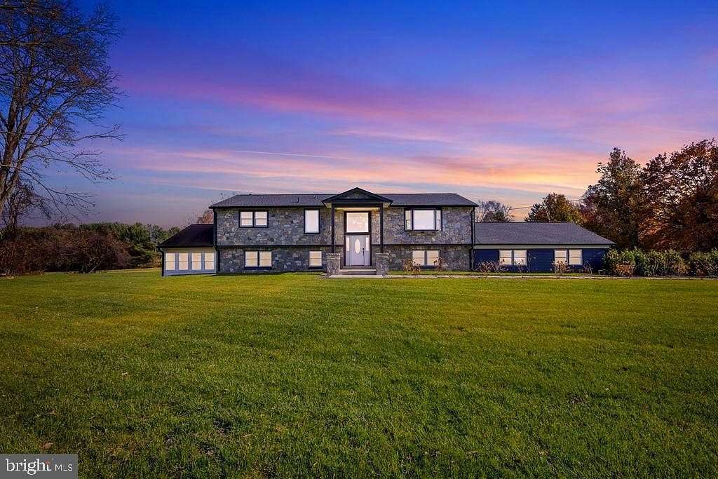 3.3 Acres of Residential Land with Home for Sale in Lovettsville, Virginia