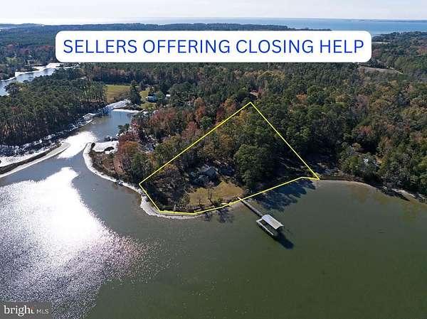 2.5 Acres of Land with Home for Sale in Susan, Virginia