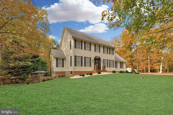 2.17 Acres of Residential Land with Home for Sale in Fredericksburg, Virginia