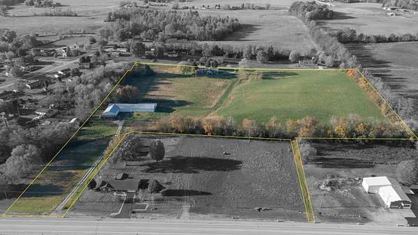 14 Acres of Improved Land for Sale in Campbellsville, Kentucky