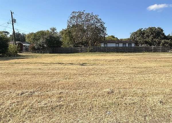 0.37 Acres of Residential Land for Sale in Waco, Texas