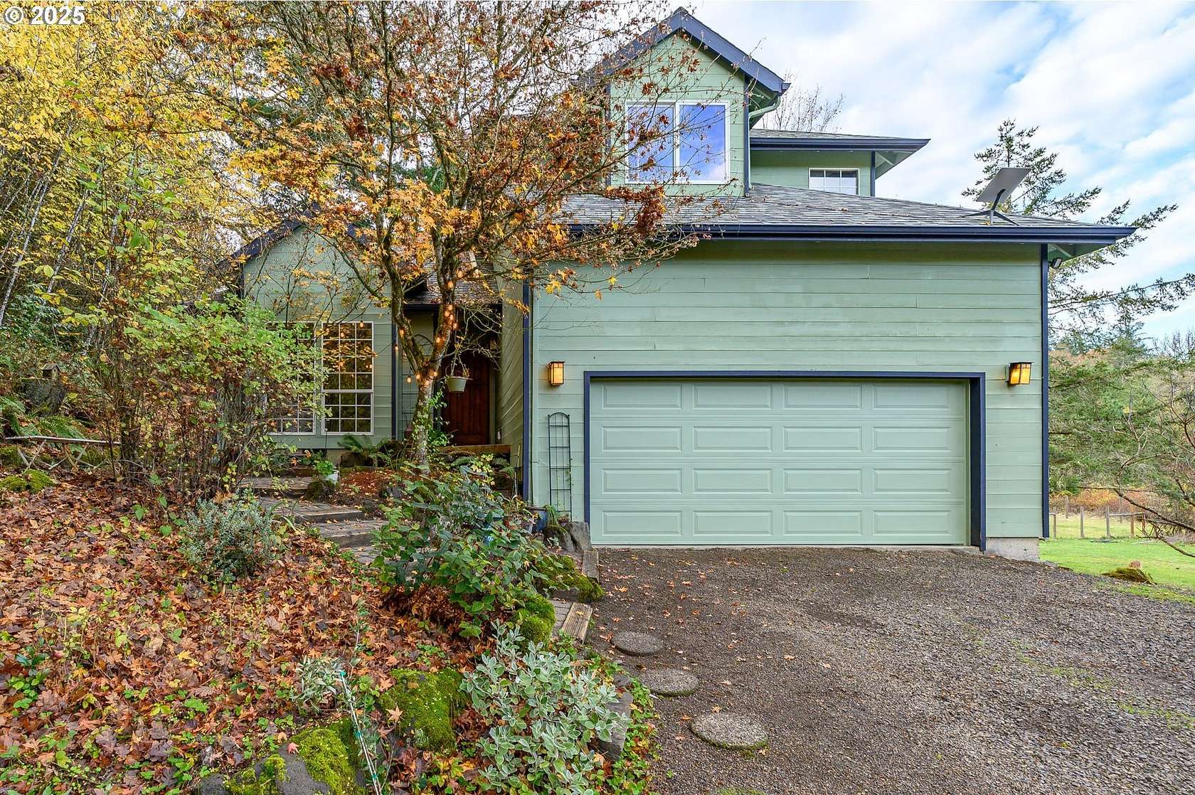 5.79 Acres of Land with Home for Sale in Gaston, Oregon