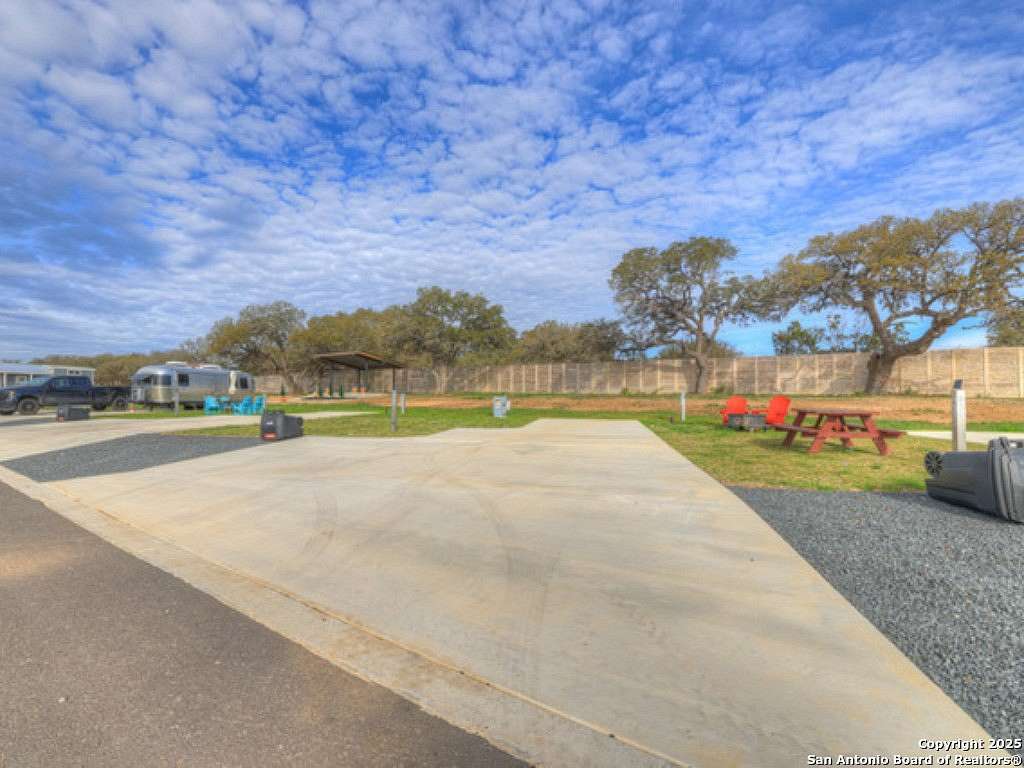 0.1 Acres of Residential Land for Sale in Fredericksburg, Texas