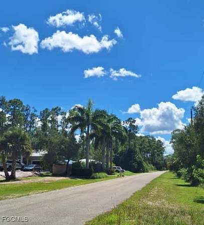 0.5 Acres of Residential Land for Sale in Alva, Florida