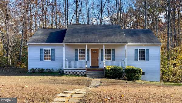 3.52 Acres of Residential Land with Home for Lease in Stafford, Virginia