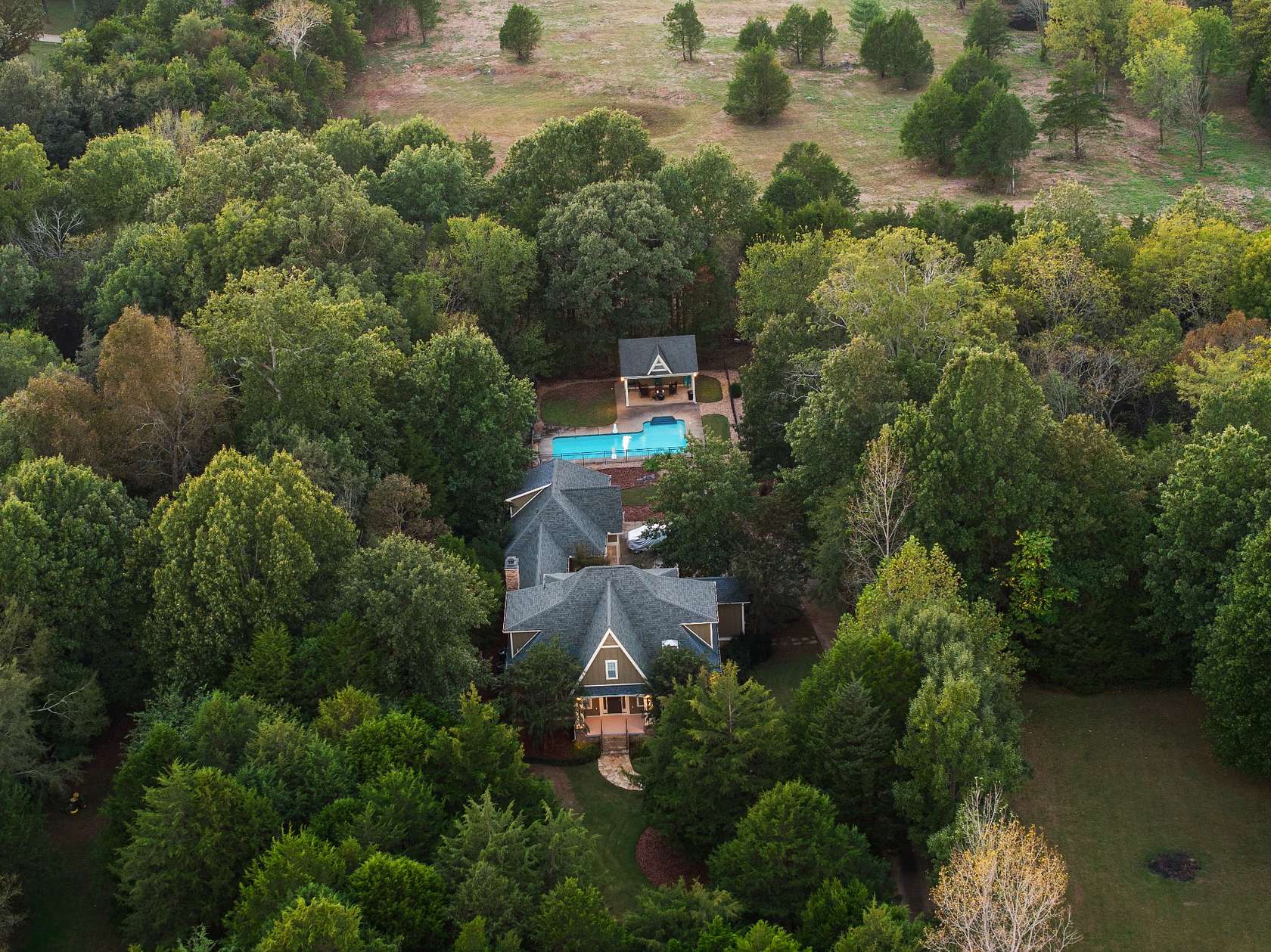 1.55 Acres of Residential Land with Home for Sale in Christiana, Tennessee