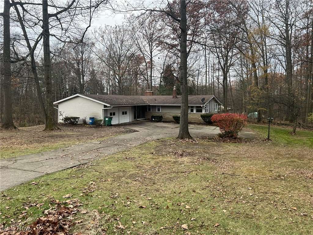 1.84 Acres of Residential Land with Home for Sale in Chesterland, Ohio