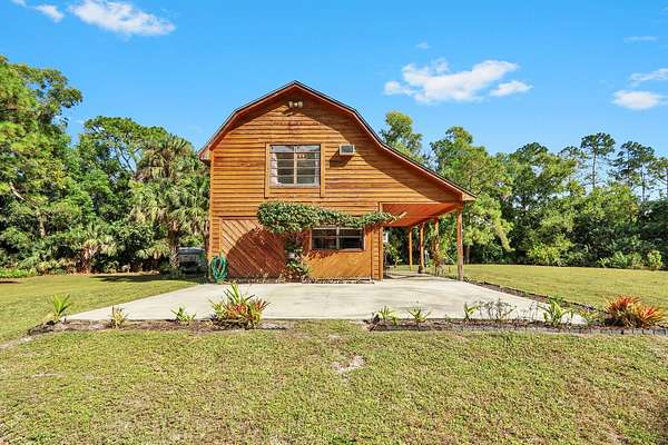 2.5 Acres of Residential Land with Home for Sale in Jupiter, Florida