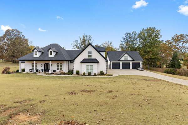 2.5 Acres of Land with Home for Sale in Tuscumbia, Alabama