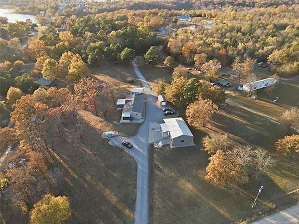 2.9 Acres of Residential Land with Home for Sale in Porum, Oklahoma