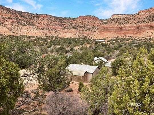 4.6 Acres of Land with Home for Sale in Kanab, Utah