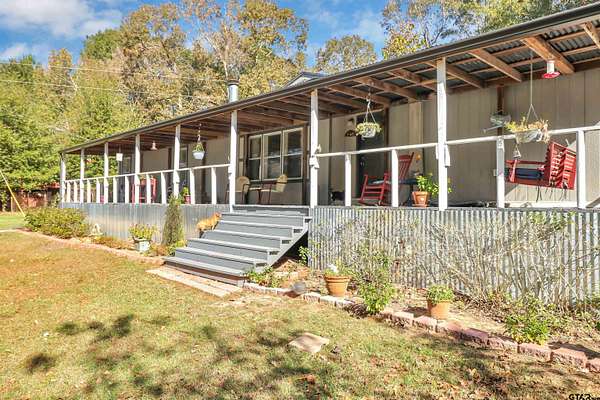 17.8 Acres of Recreational Land with Home for Sale in Rusk, Texas