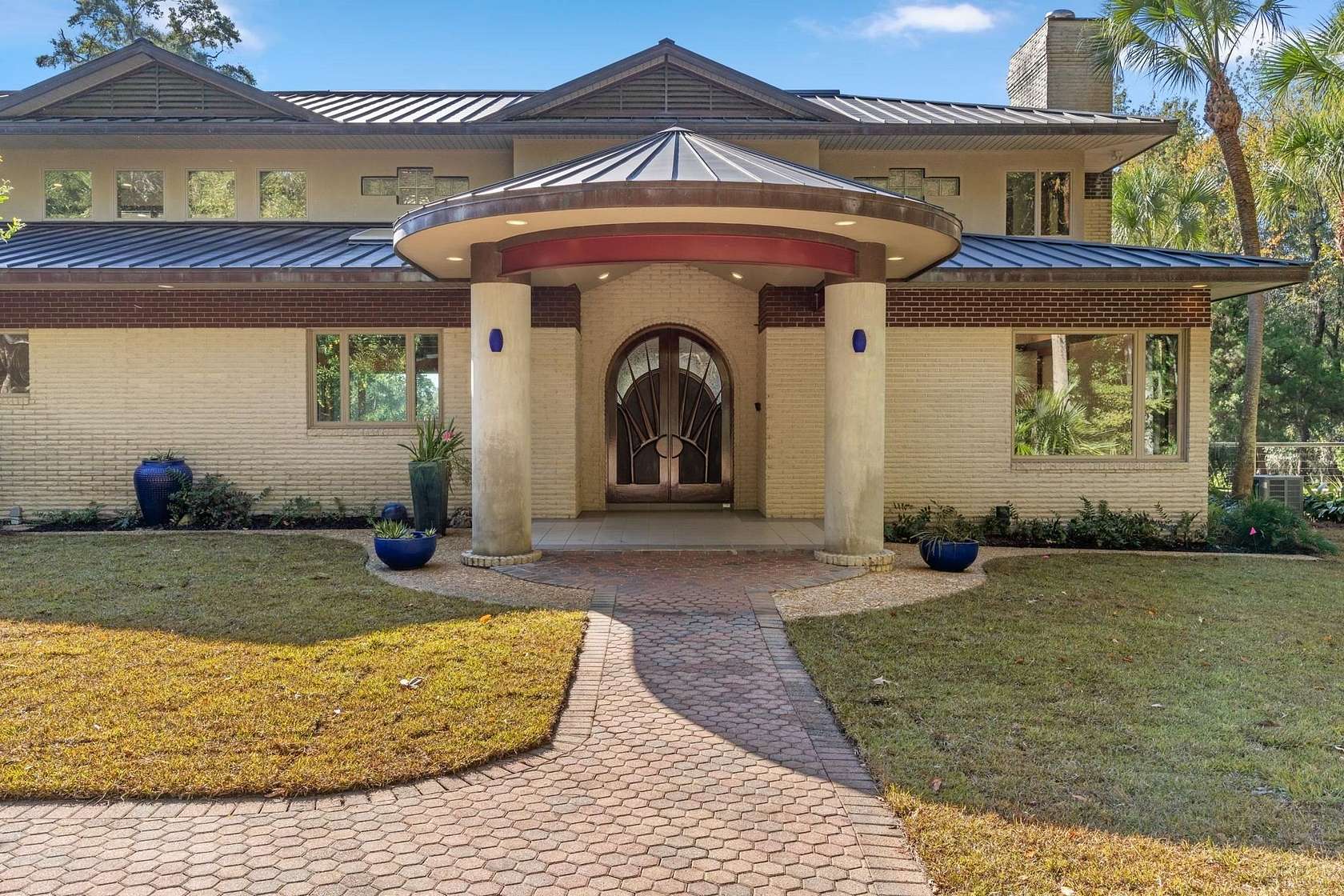 4.89 Acres of Residential Land with Home for Sale in Tallahassee, Florida