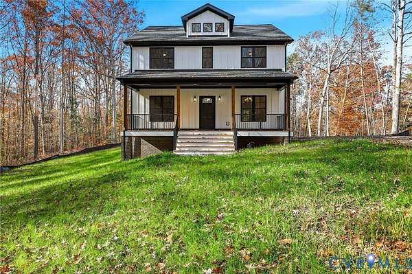 3.13 Acres of Residential Land with Home for Sale in Goochland, Virginia