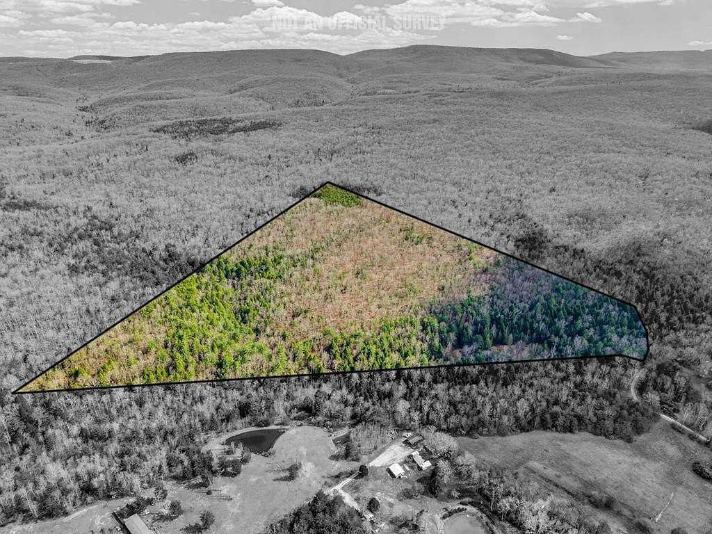 44 Acres of Recreational & Residential Land for Sale in Crab Orchard, Tennessee