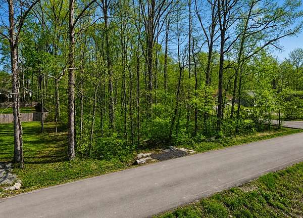 0.8 Acres of Residential Land for Sale in Manchester, Tennessee