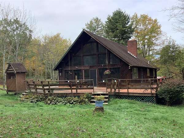 4.48 Acres of Residential Land with Home for Sale in Kirkwood, New York