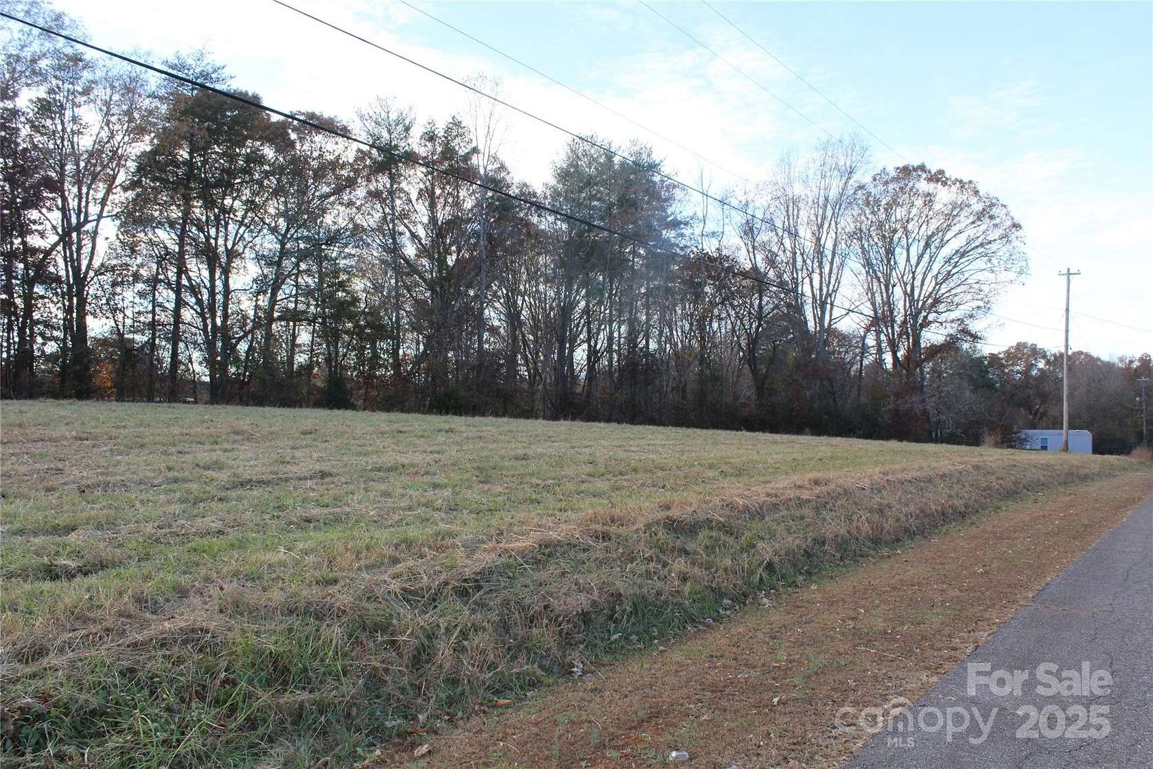 1.38 Acres of Residential Land for Sale in Morganton, North Carolina