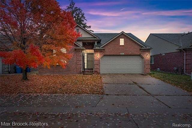 15 Acres of Land with Home for Sale in Warren, Michigan