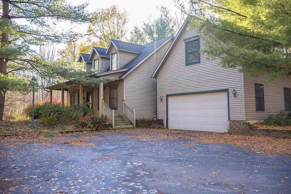 4.8 Acres of Residential Land with Home for Sale in Baroda, Michigan