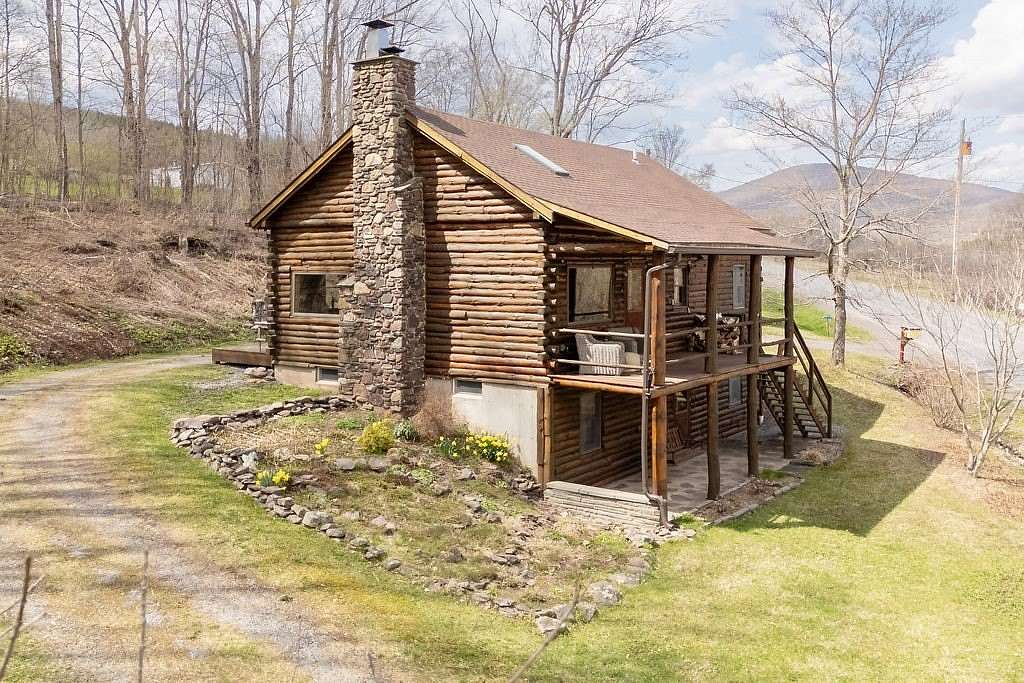 6.29 Acres of Residential Land with Home for Sale in Roxbury, New York