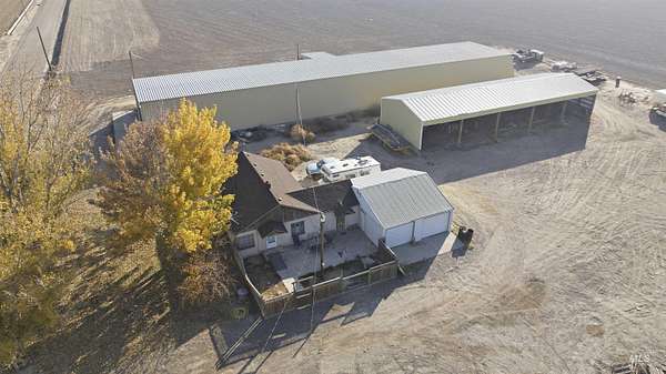 9.55 Acres of Residential Land with Home for Sale in Marsing, Idaho