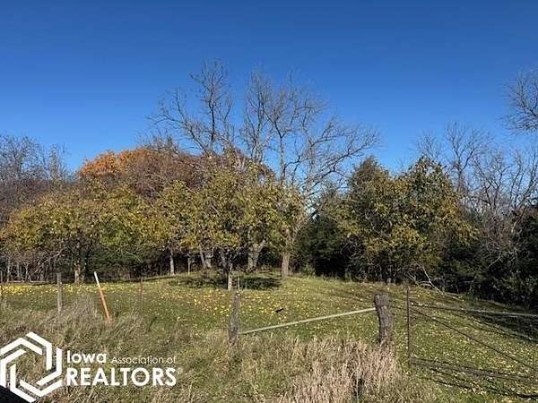 16 Acres of Recreational Land for Sale in Russell, Iowa