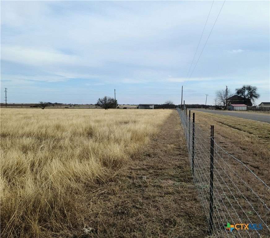 10 Acres of Land for Sale in Eddy, Texas