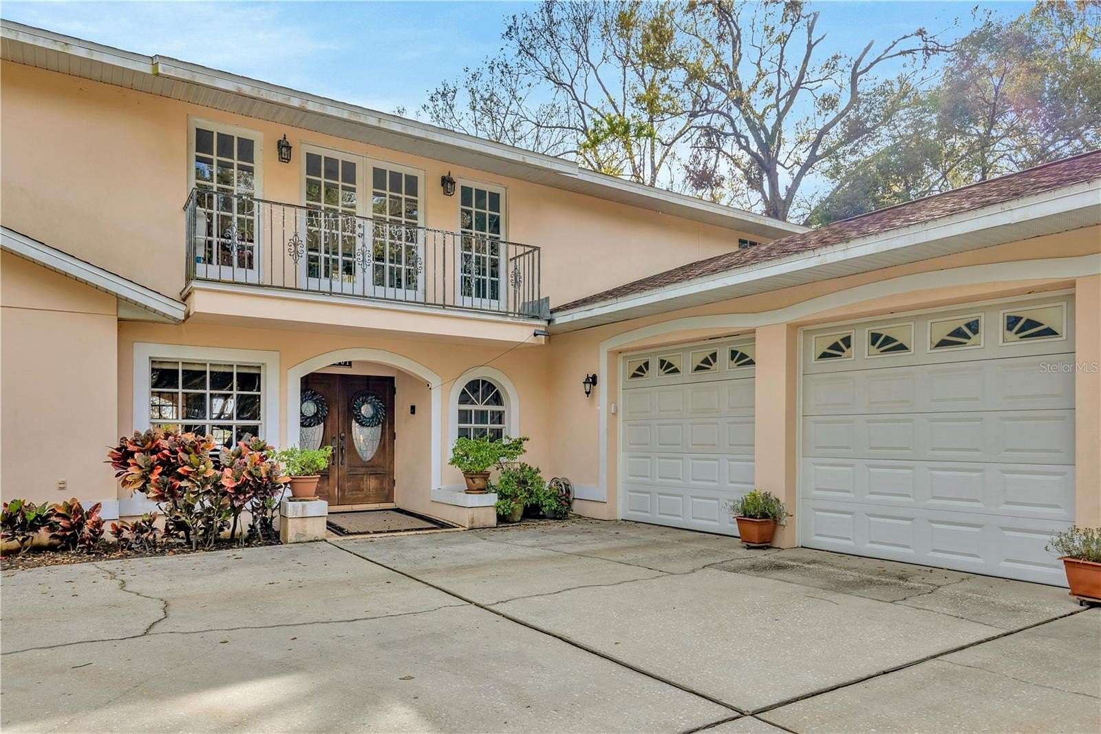 2.1 Acres of Residential Land with Home for Sale in Tampa, Florida