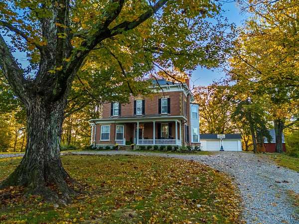 5.7 Acres of Residential Land with Home for Sale in Hillsboro, Ohio