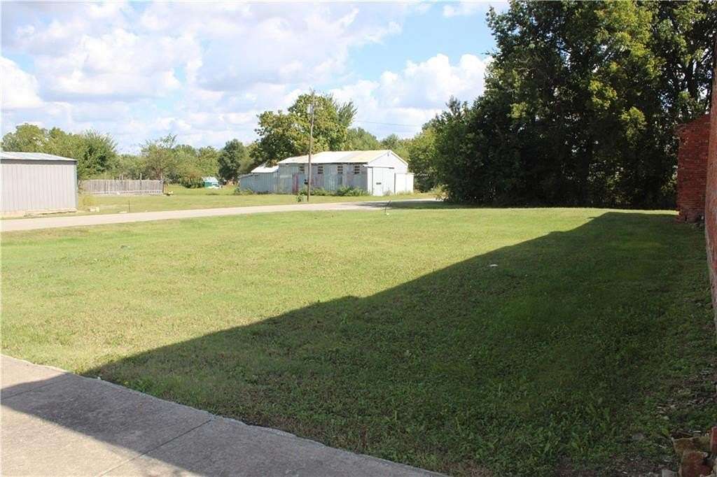 0.14 Acres of Commercial Land for Sale in Mulberry, Kansas