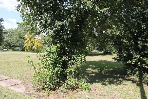 0.32 Acres of Residential Land for Sale in Mulberry, Kansas