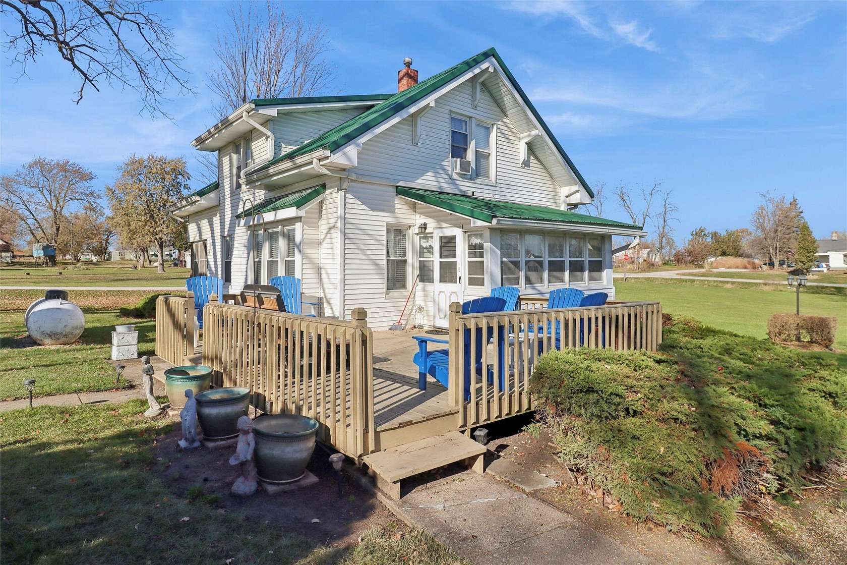 2 Acres of Residential Land with Home for Sale in Van Wert, Iowa