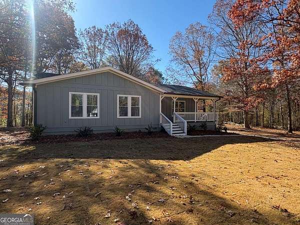 2 Acres of Residential Land with Home for Sale in Rockmart, Georgia