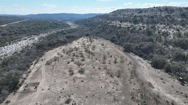 107 Acres of Land for Sale in Rocksprings, Texas